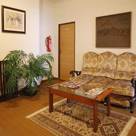 Hotel Solaster Garni Trebic Bagian luar foto
